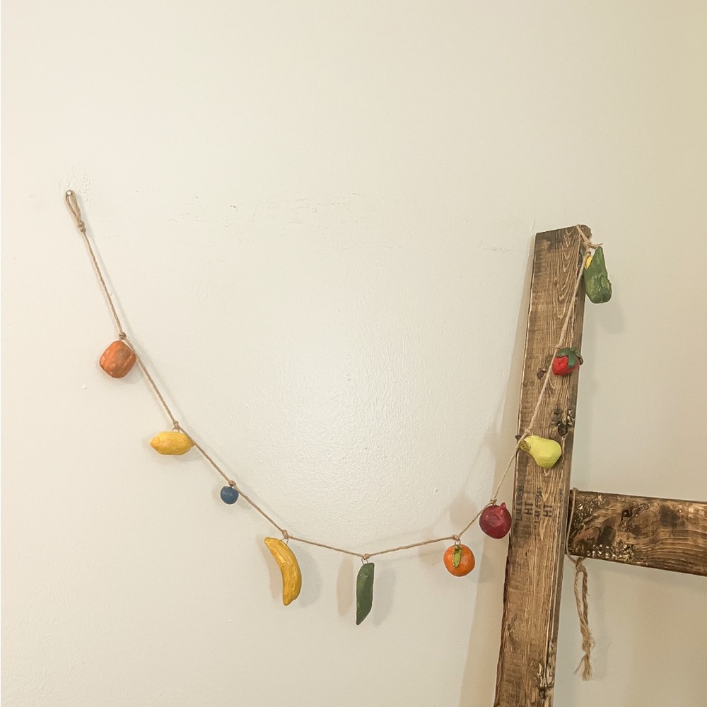 HANDMADE CLAY FRUITS AND VEGGIE GARLAND